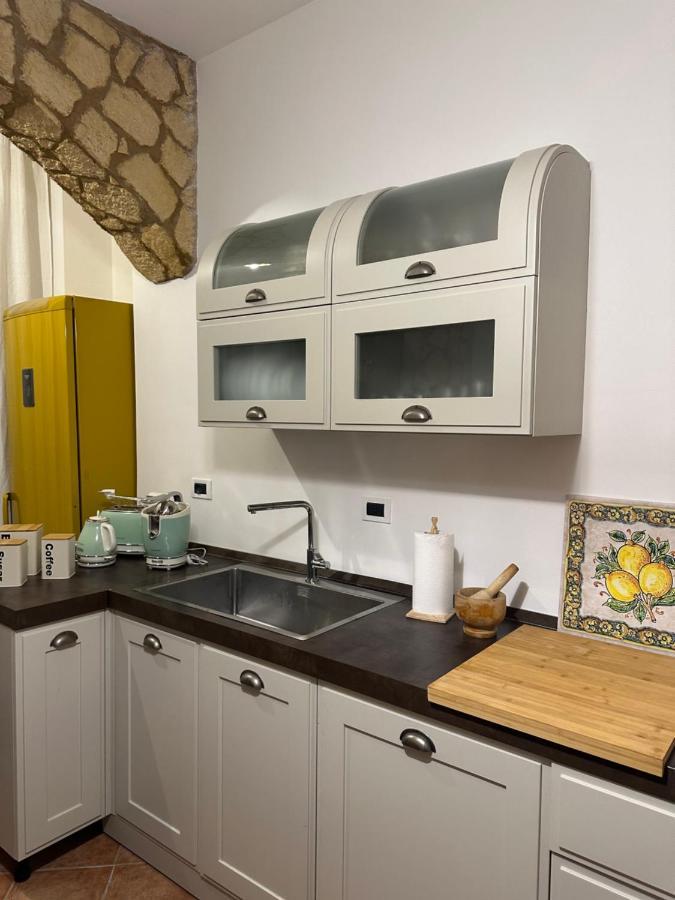 La Kalsa Di Somavi Apartment *