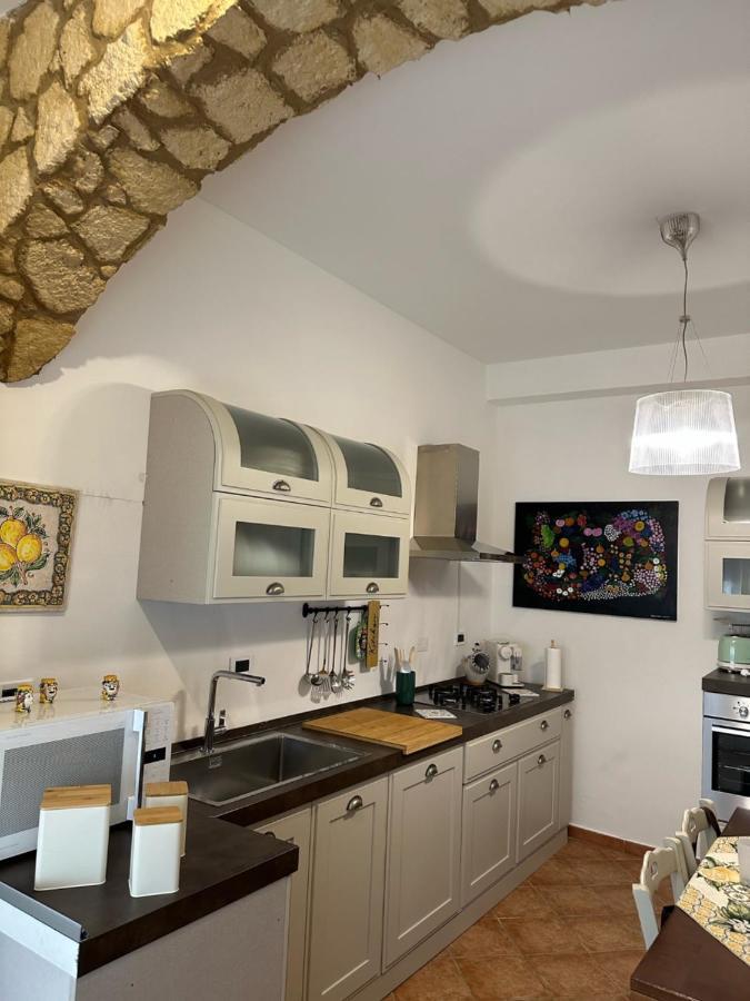 Apartment La Kalsa Di Somavi *